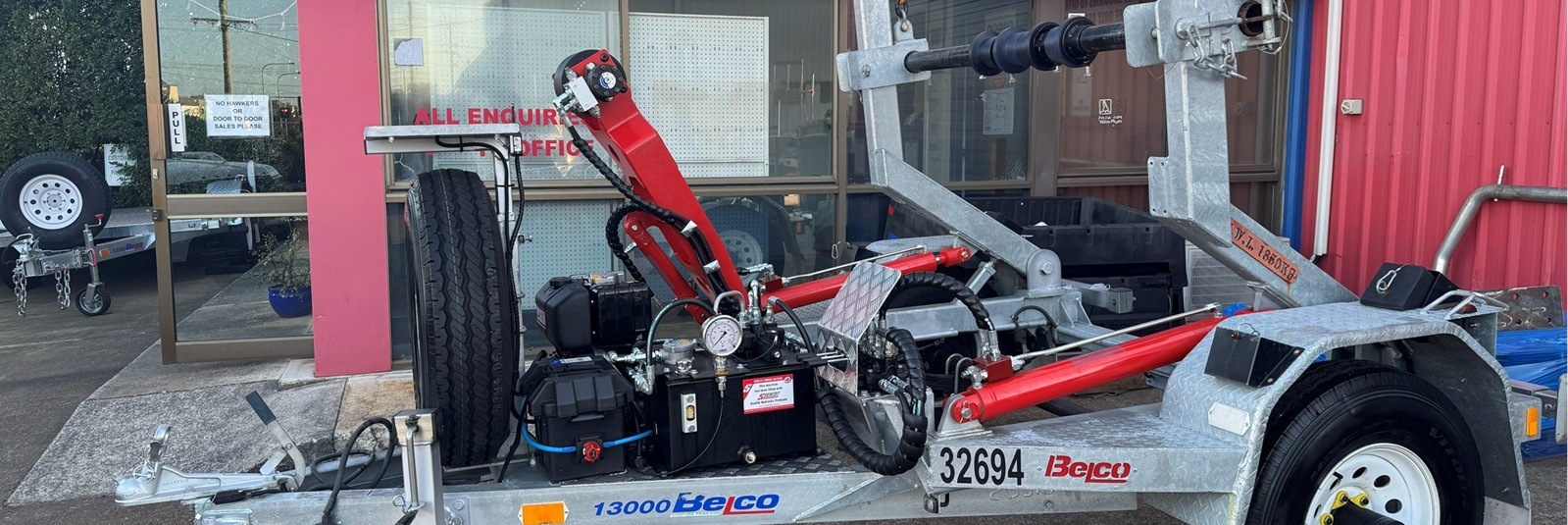2 ton trailer that can lift cables