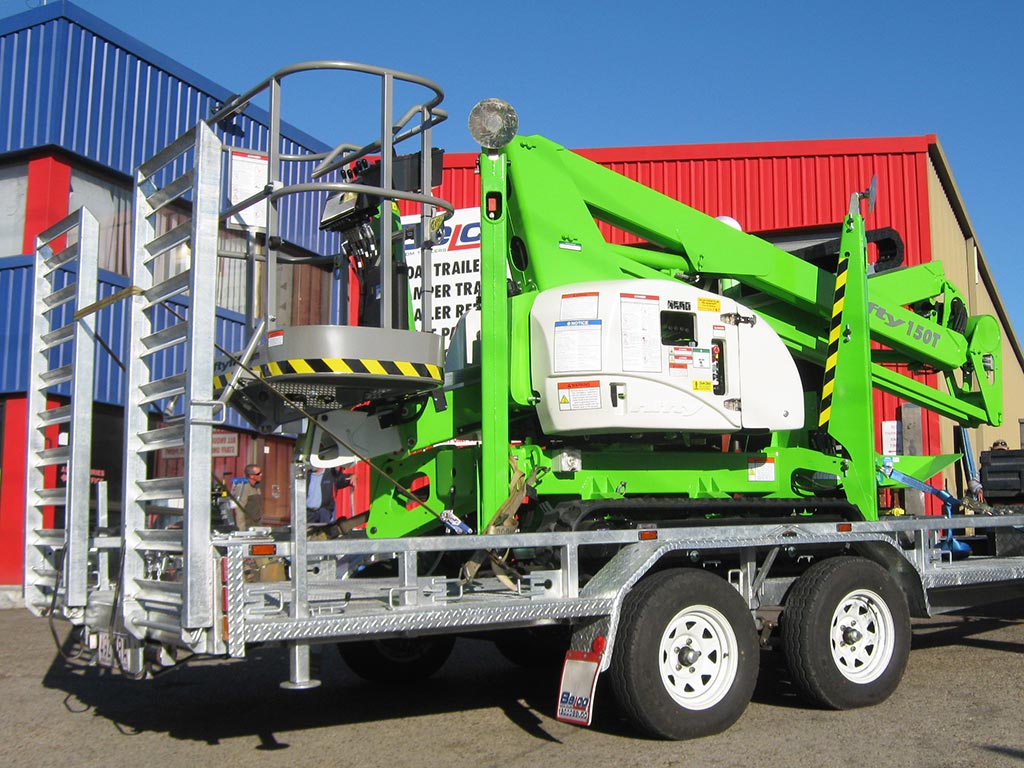 Belco plant trailer carrying and Nifty 150T Elevated Work Platform