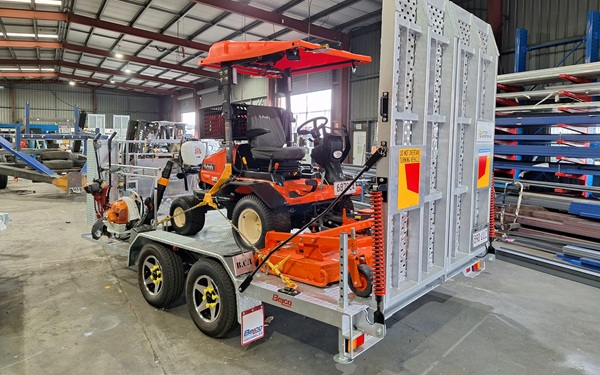Heavy Industrial Mower Trailer operation benefits